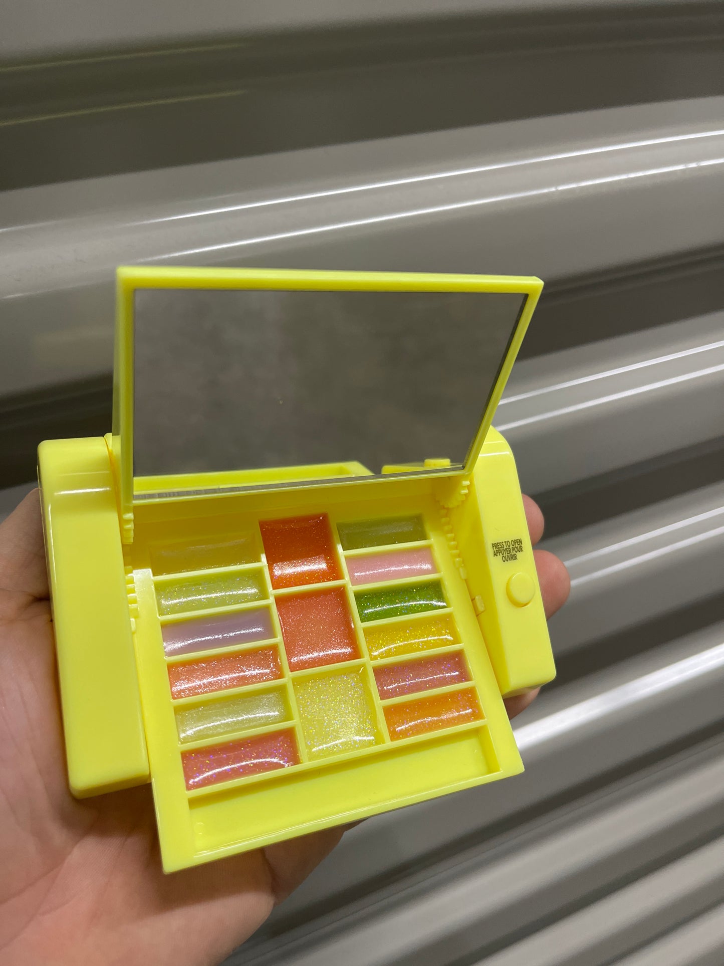 Caja Brillo Letras