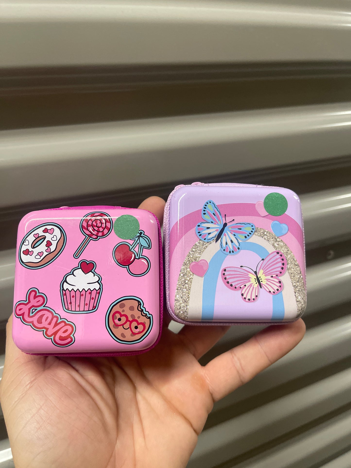 Caja Maquillaje Metálica Pequeña