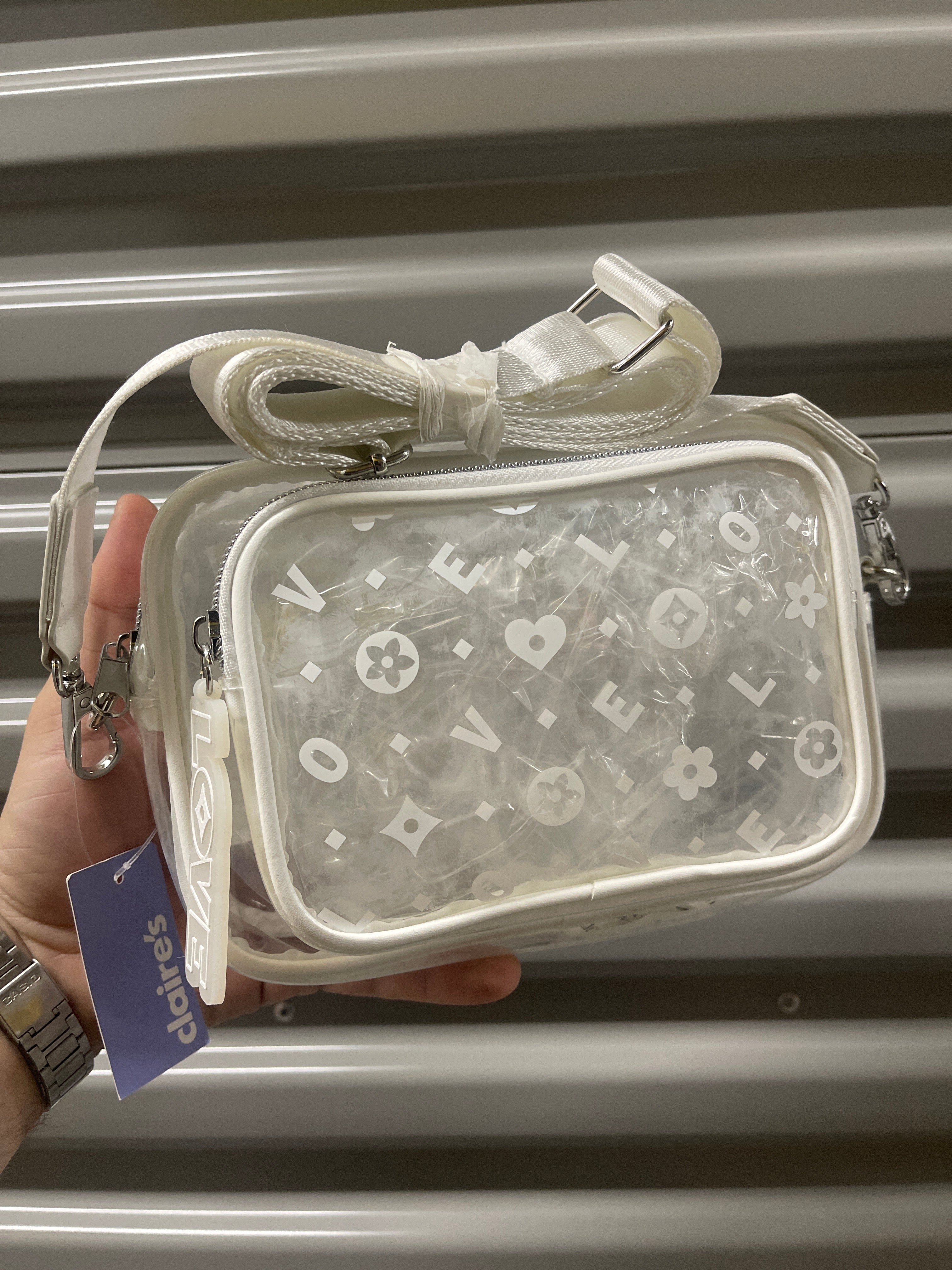 Cartera Transparente Love