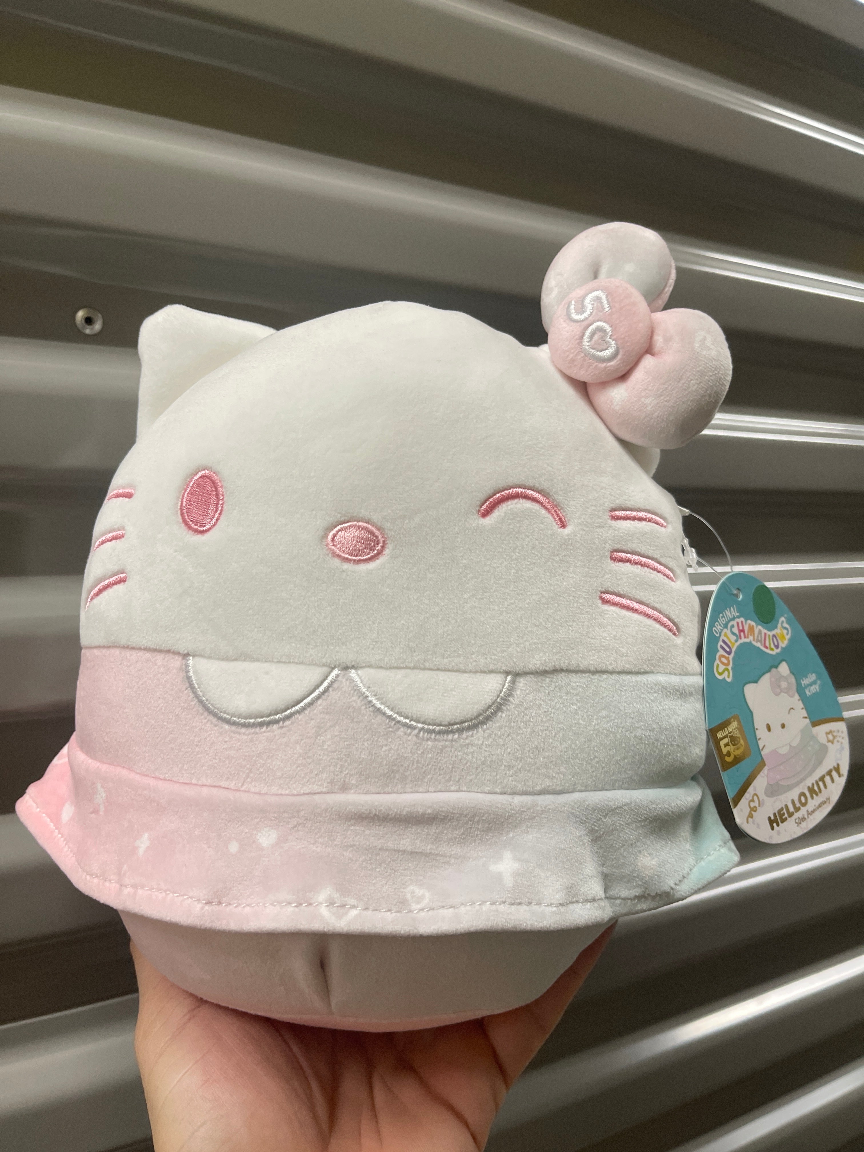 Peluche Hello Kitty Mediano