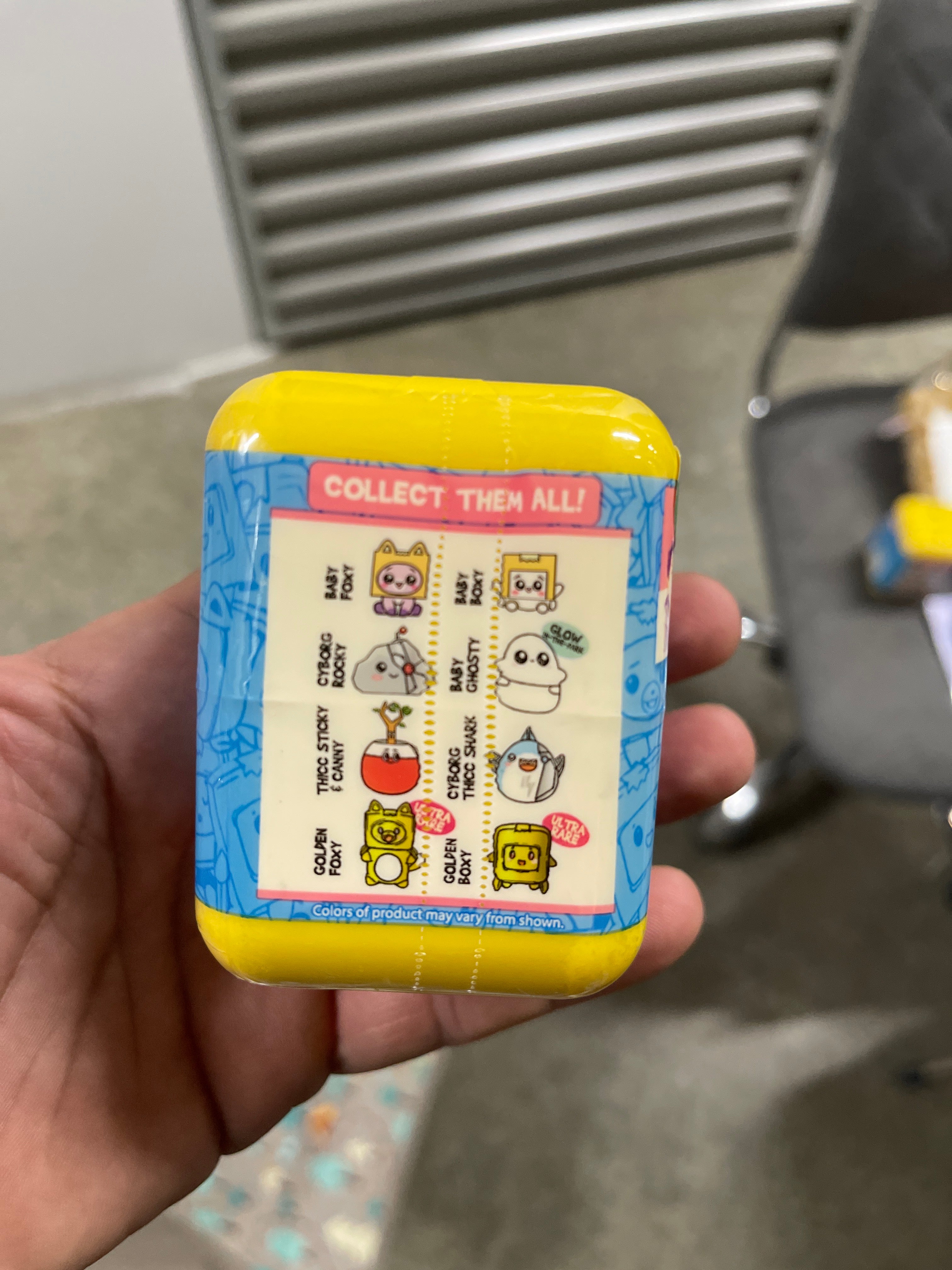 Muñeco coleccionable Lanky Box